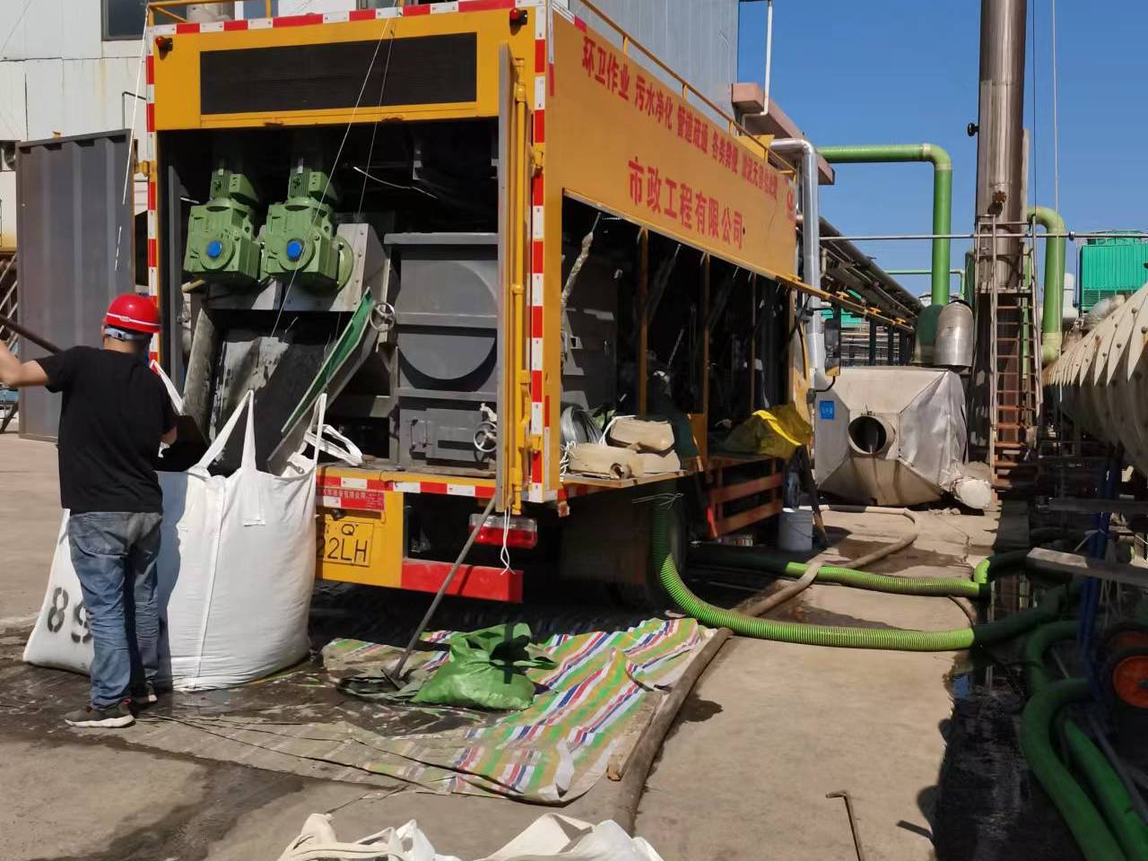 惠民淤泥压干处理